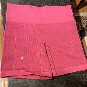 Lululemon Women’s Align Short 6”